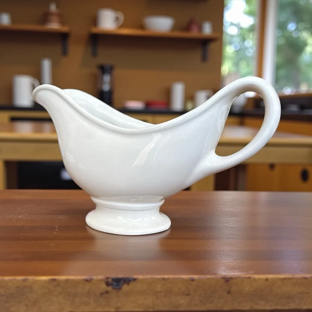 VTG Hall China White Ironstone Gravy Boat Restaurant Ware USA